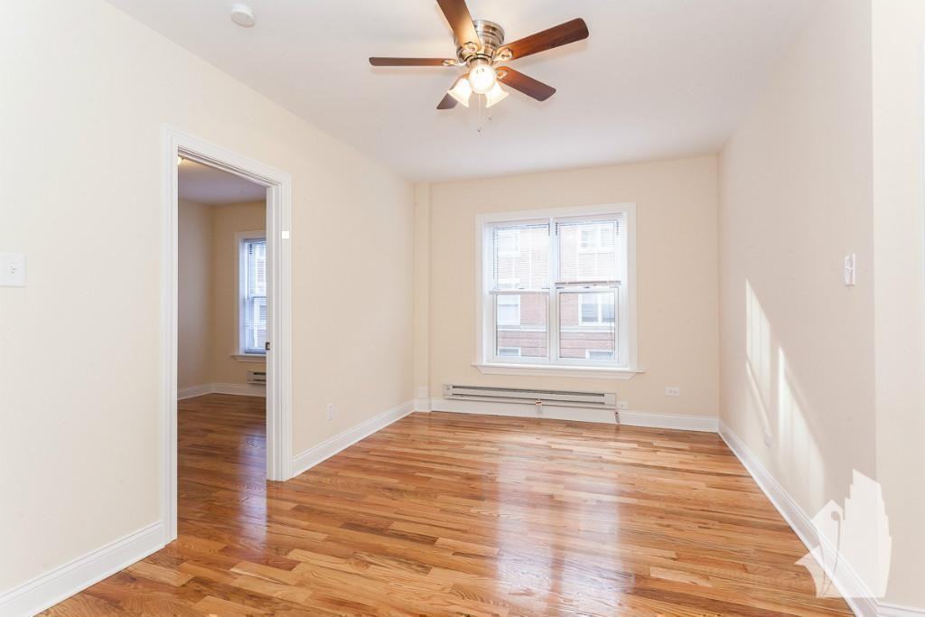 947 W Cornelia Ave #957-1A - Photo 3 of 11