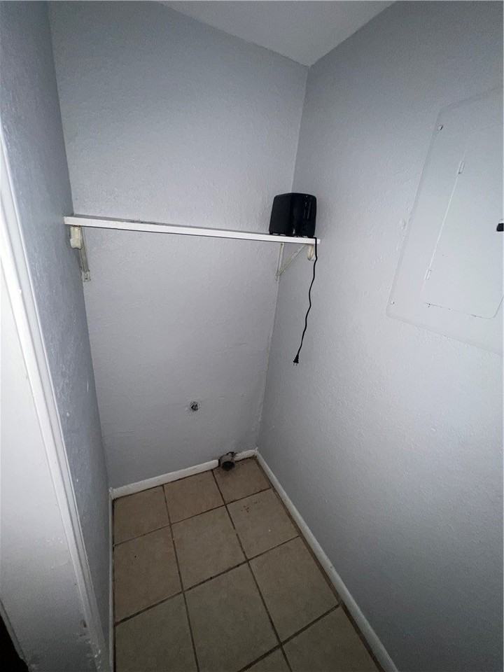 7202 The Mansions Dr #I1 - Photo 5 of 13