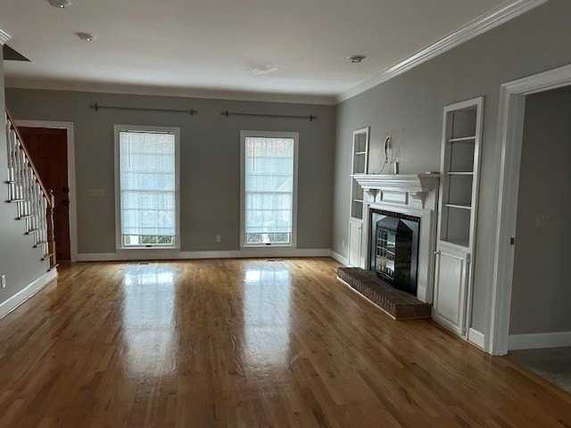 2607 Foxmore Cir - Photo 3 of 31