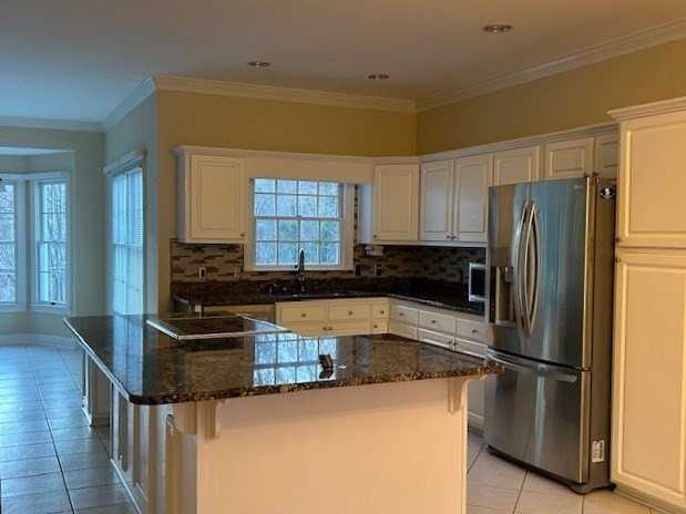 2607 Foxmore Cir - Photo 7 of 31