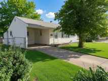 8433 1st St - Photo 1 of 1