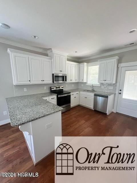 5115 Durban Dr - Photo 3 of 11