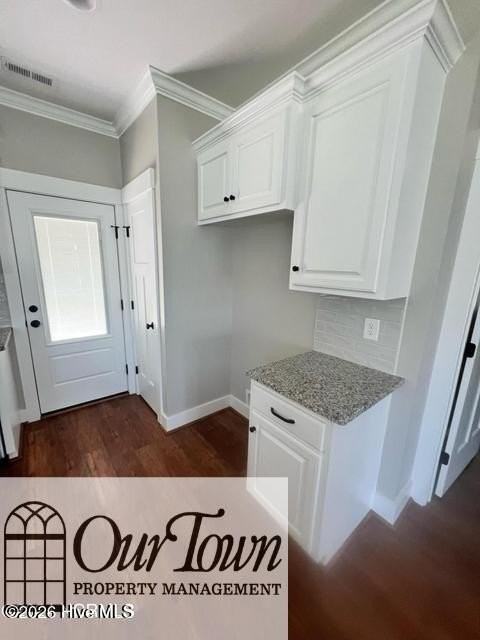 5115 Durban Dr - Photo 4 of 11