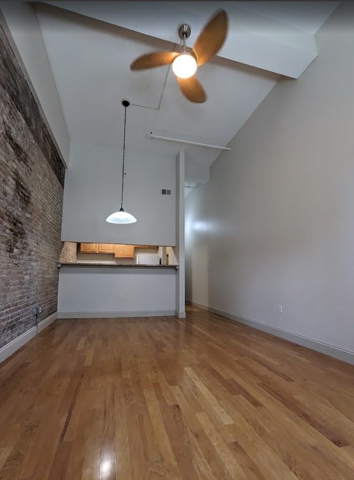 130 East State Street #402 - Photo 4 of 16