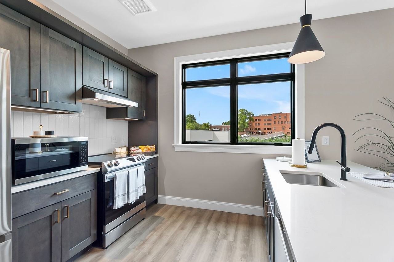 Byline Apartments - Photo 2 of 40