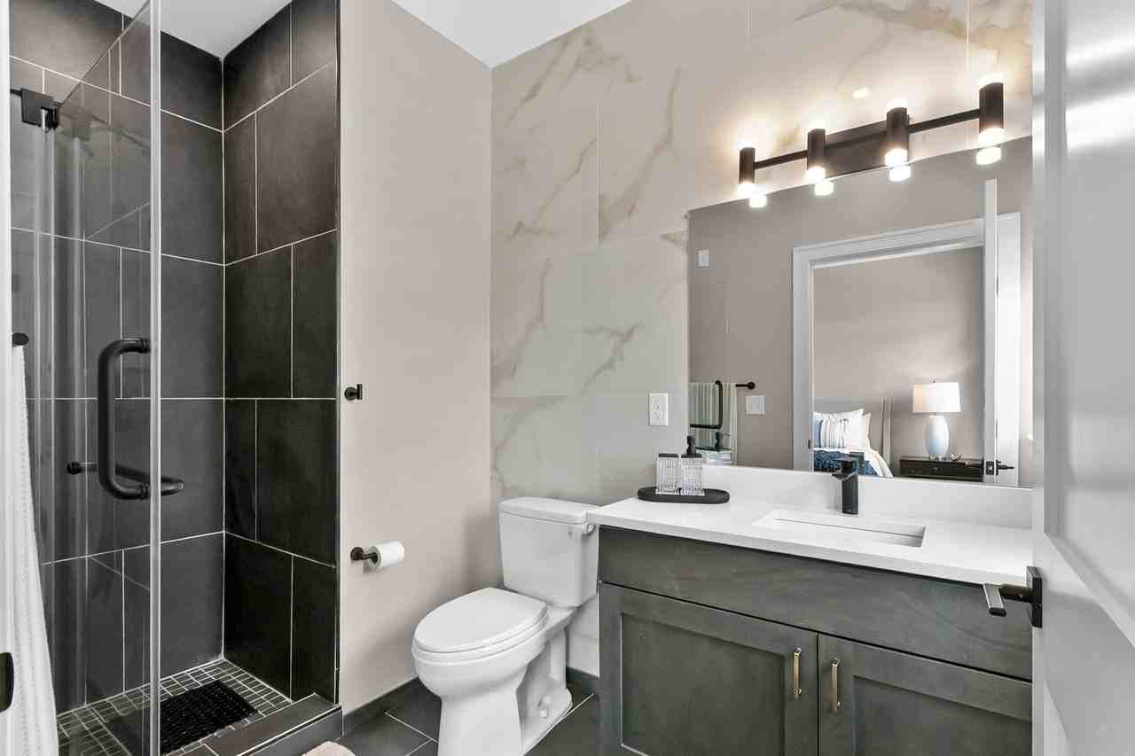 Byline Apartments - Photo 6 of 40