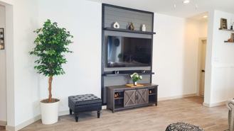Gunnersbury Dr - Photo 1 of 1