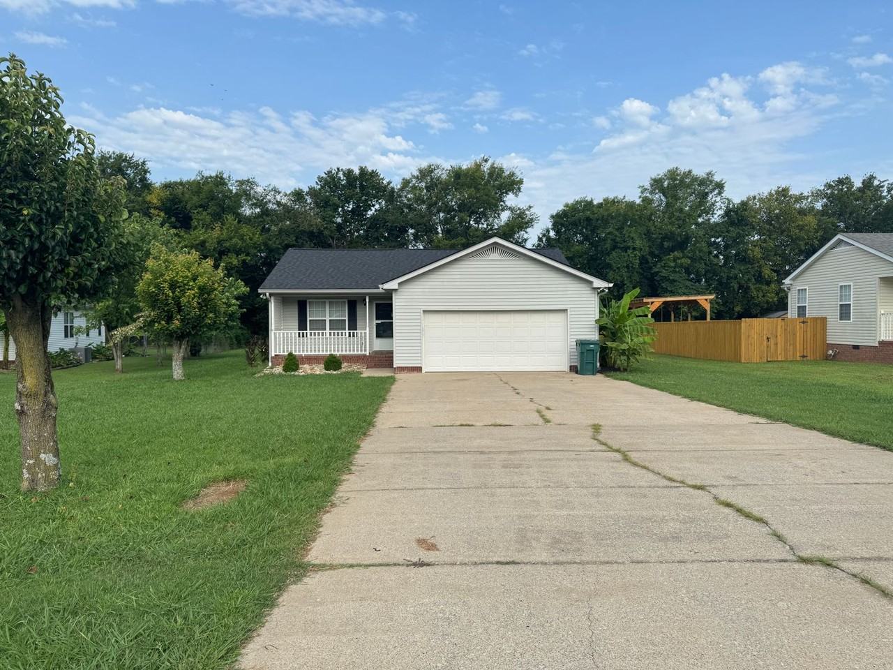 720 Fields Ln - Photo 2 of 12
