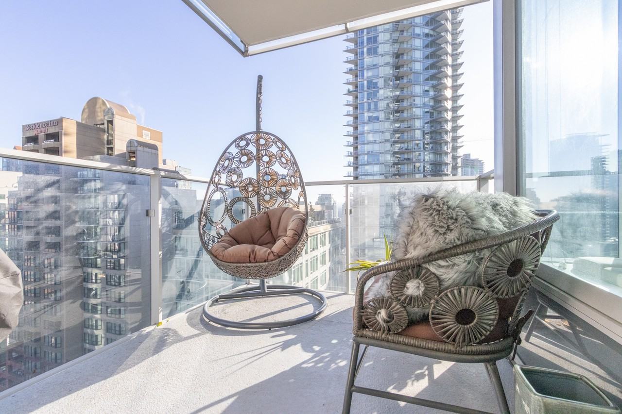 1289 Hornby Street #1808 - Photo 4 of 16