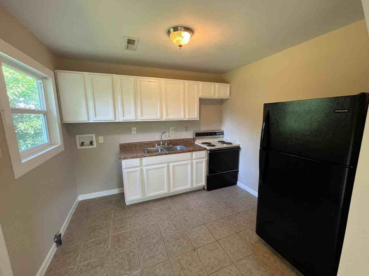 197 Wilkenson Dr Ne - Photo 5 of 10