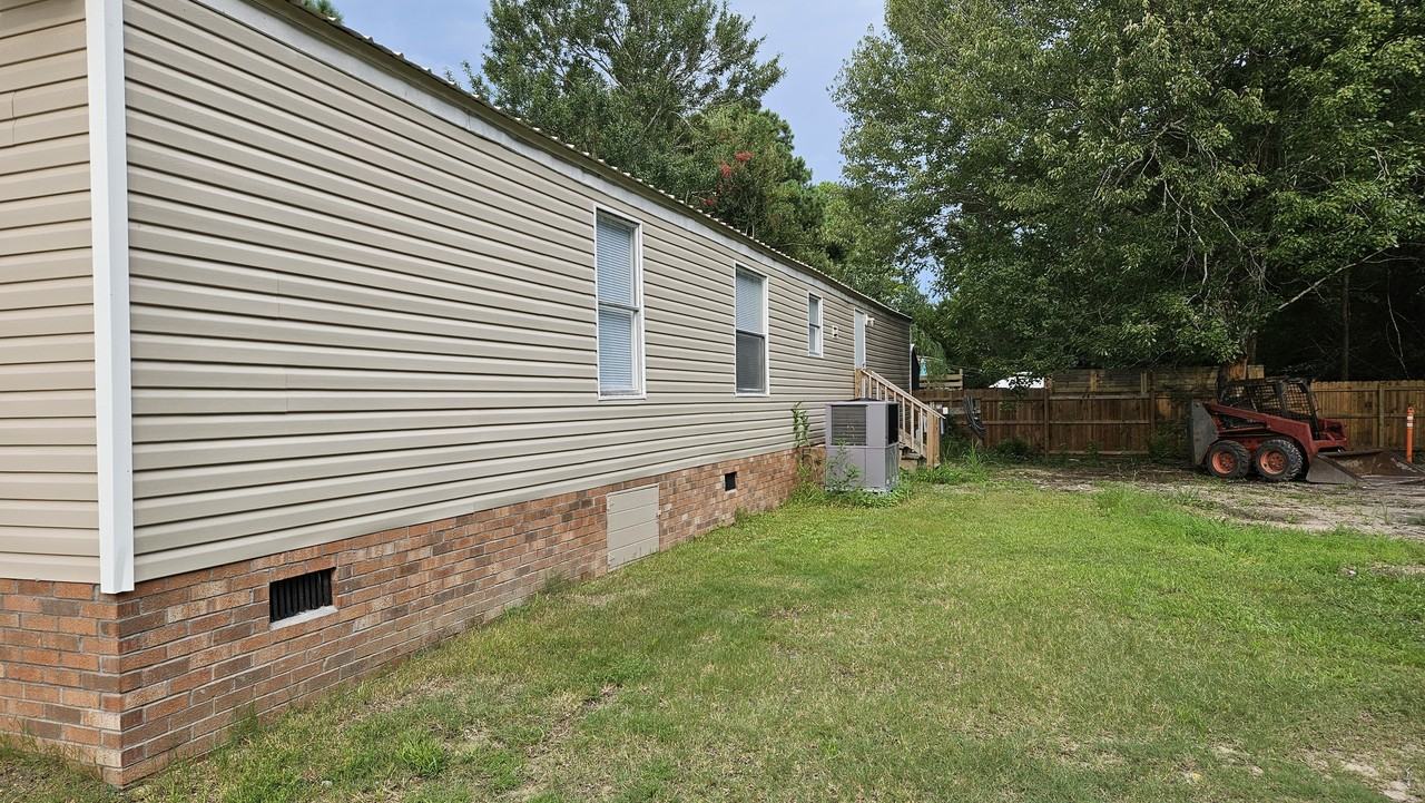 610 E Branch Dr #1 - Photo 2 of 48