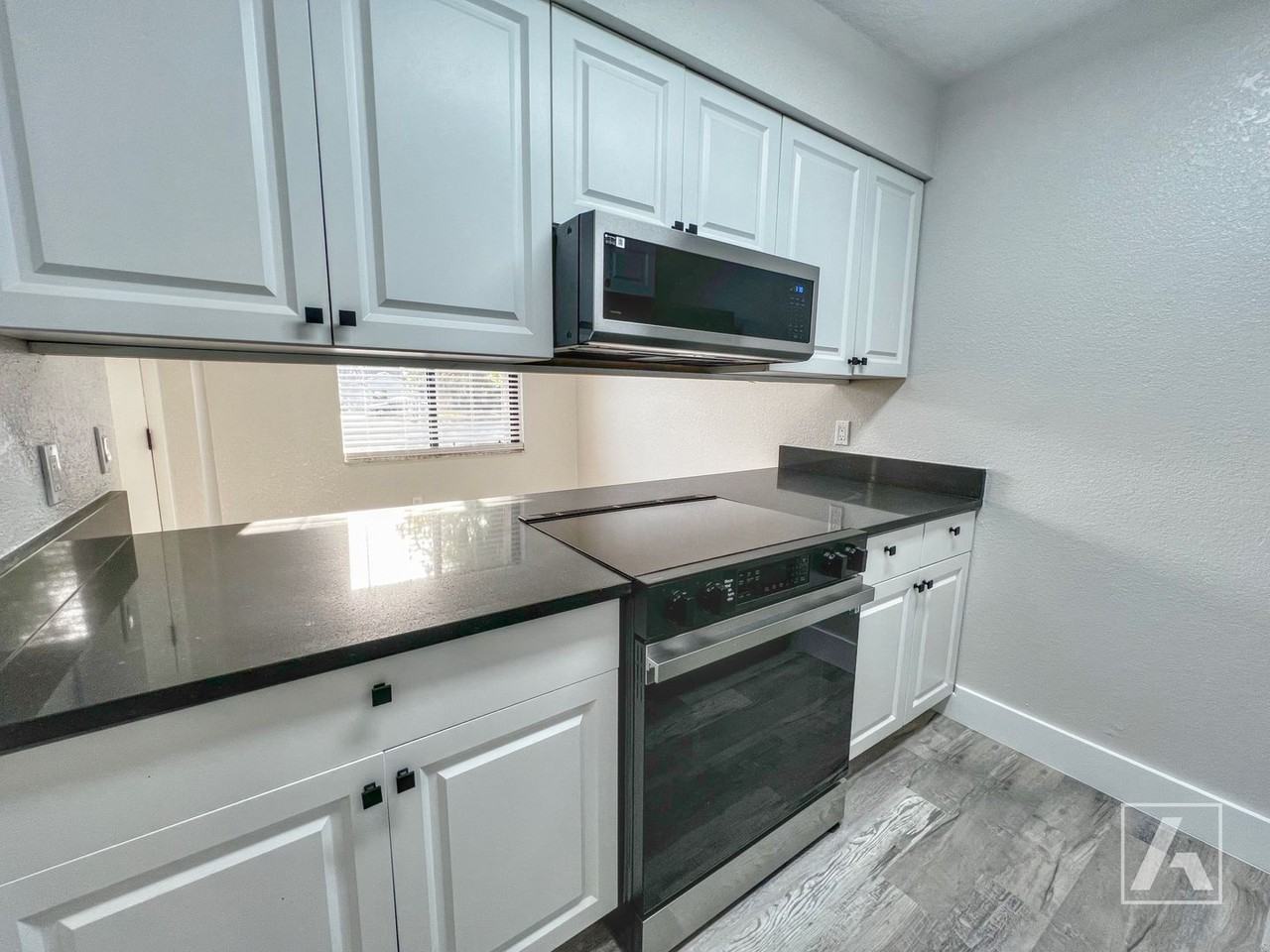 1782 Carley Ct - Photo 7 of 19