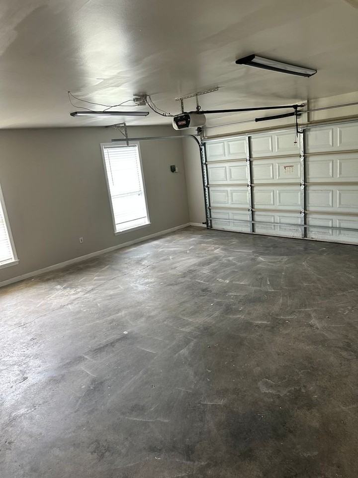 201 Belton Dr - Photo 7 of 42