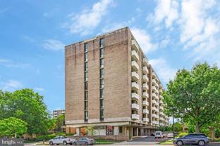 300 M St Sw - Photo 1 of 1
