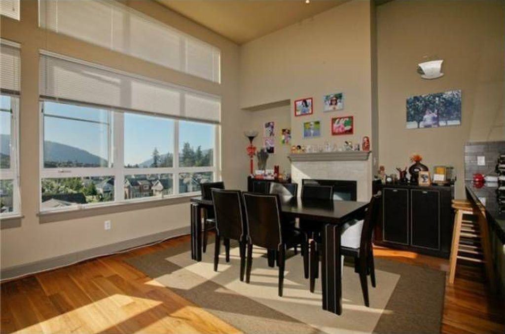1840 25th Ave Ne #402 - Photo 4 of 11
