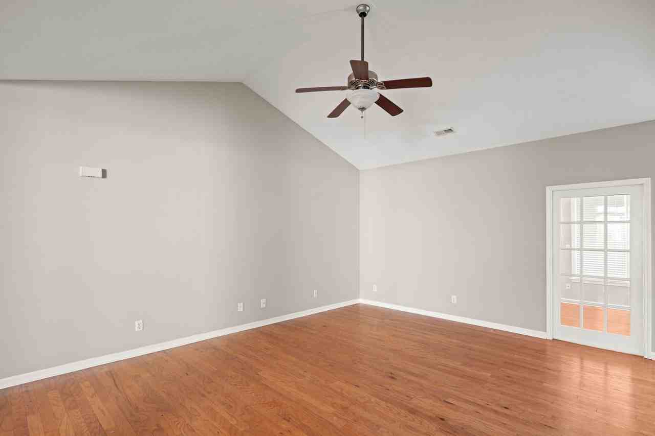 8 Hadley Park Way - Photo 5 of 24