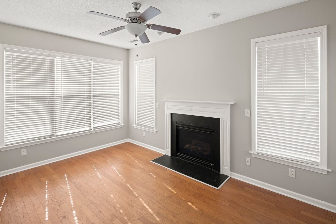8 Hadley Park Way - Photo 6 of 24