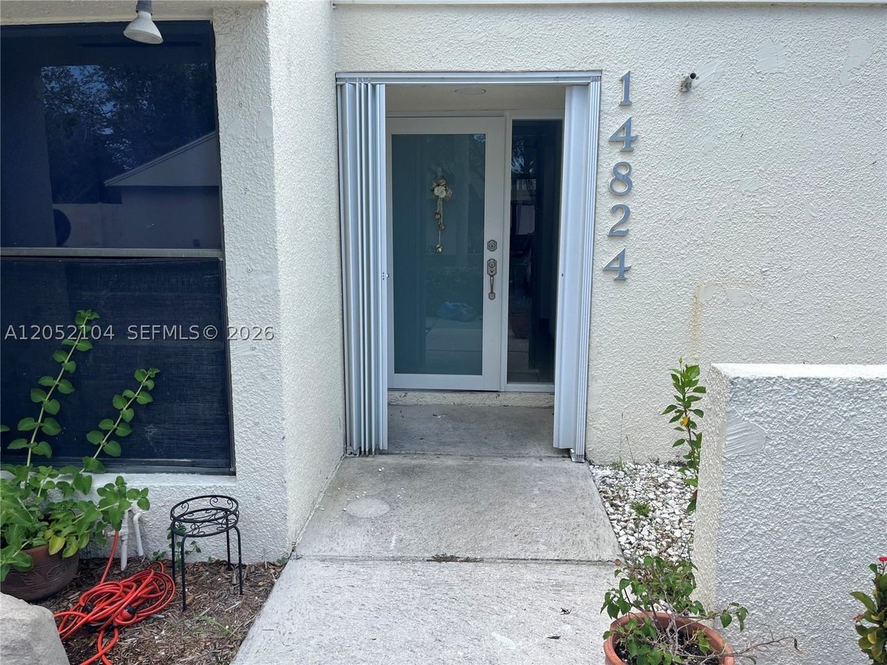 14824 Sw 124th Ct - Photo 2 of 43