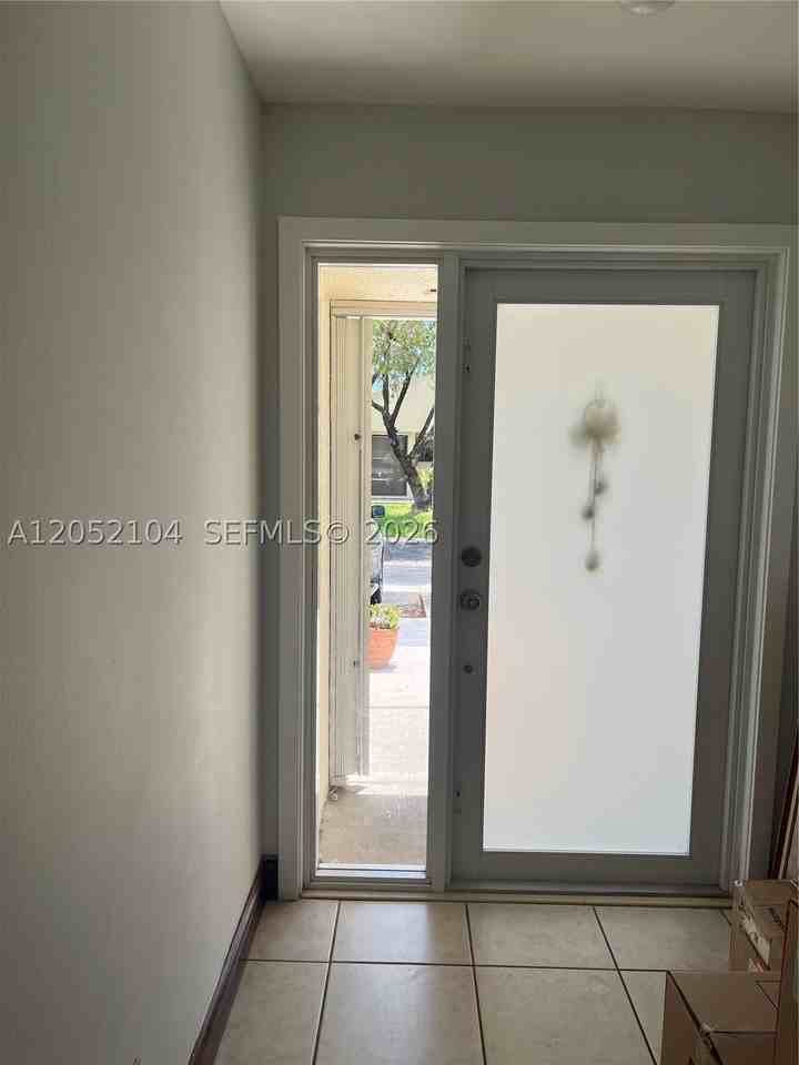 14824 Sw 124th Ct - Photo 5 of 43
