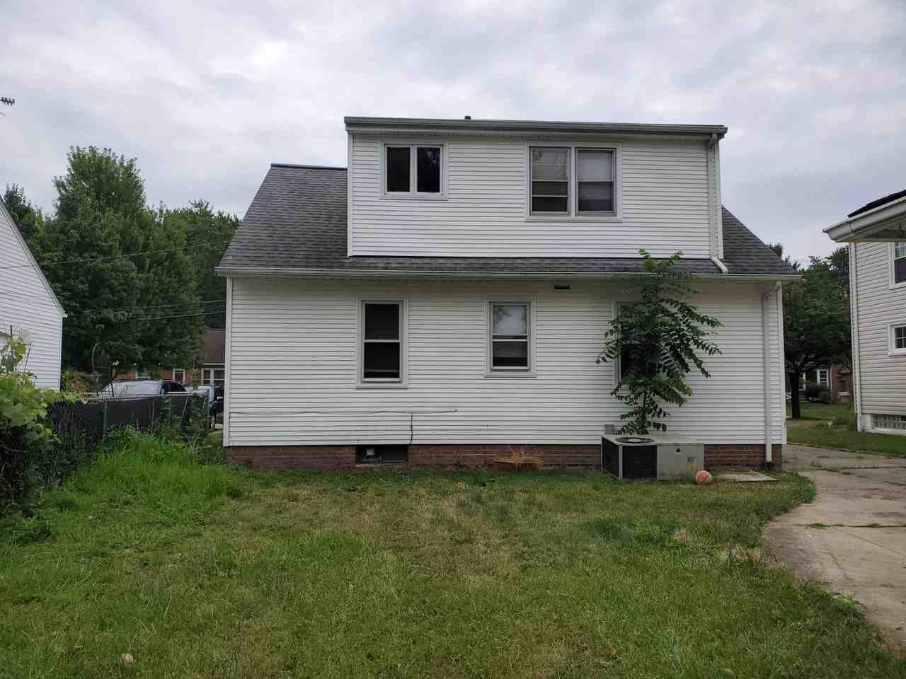 5451 Summit Rd - Photo 5 of 43