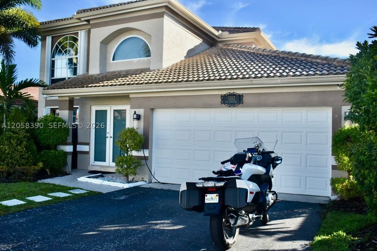 1352 Nw 129th Way - Photo 2 of 30