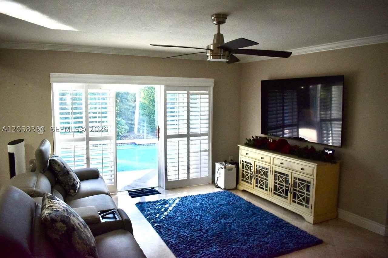 1352 Nw 129th Way - Photo 6 of 30