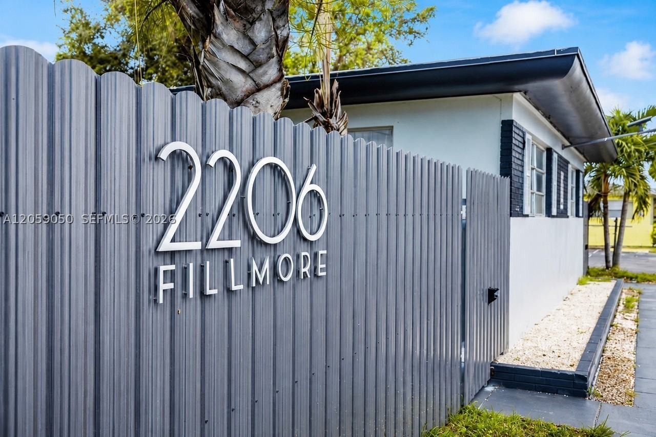 2206 Fillmore St #8