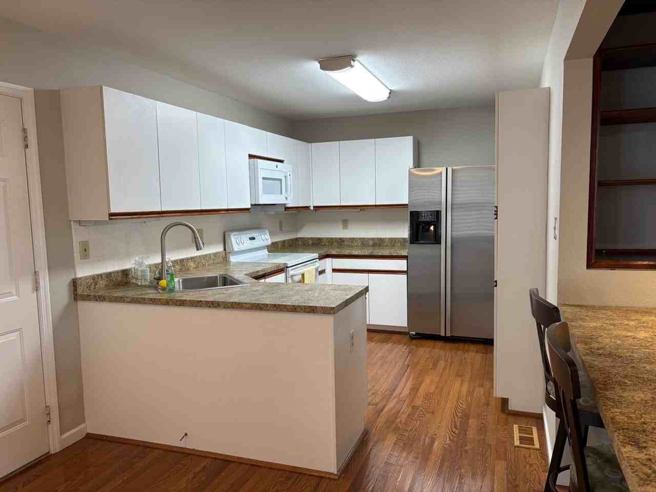 1716 Highview Circle Ct - Photo 5 of 27