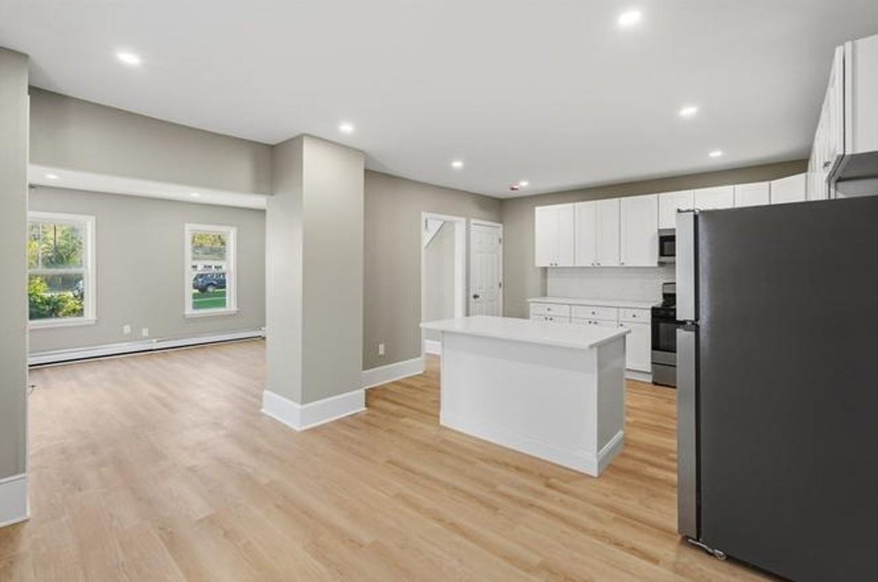 22 Demers St - Photo 2 of 19