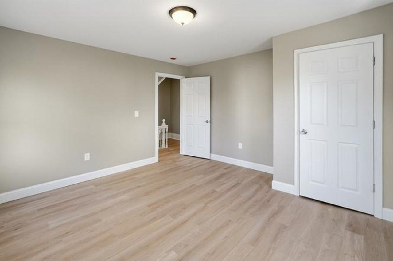 22 Demers St - Photo 6 of 19