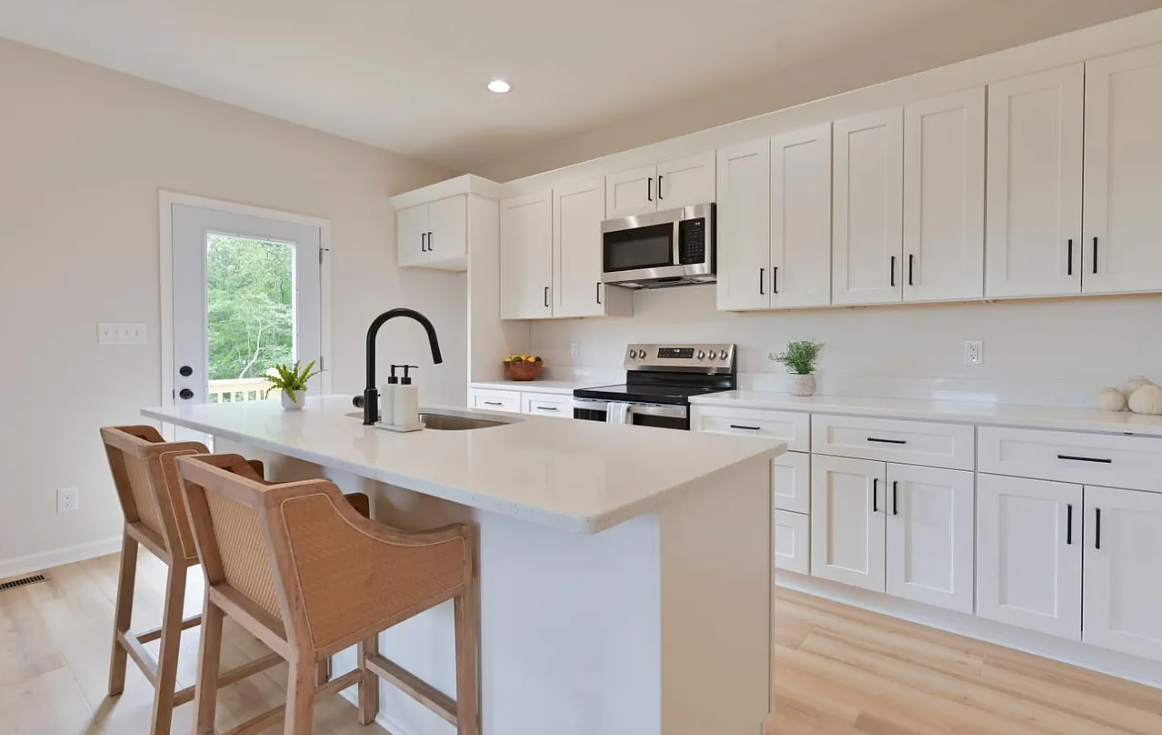 1843 Crockett Rd #1 - Photo 4 of 12