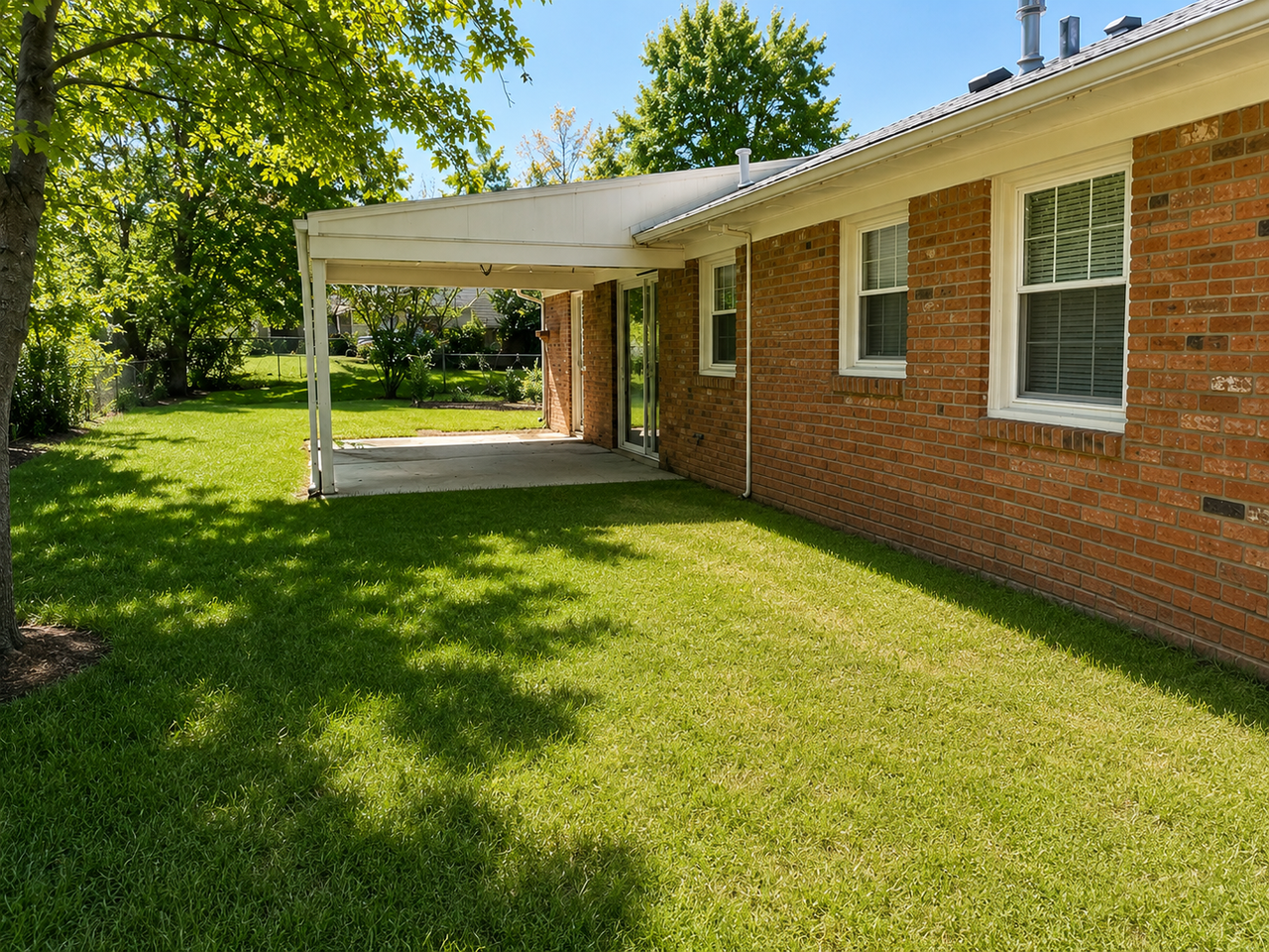 701 Marengo Dr - Photo 6 of 10