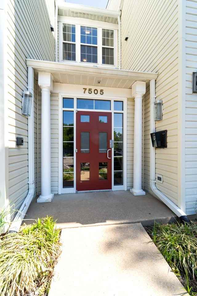 7505 Calderon Ct - Photo 2 of 31