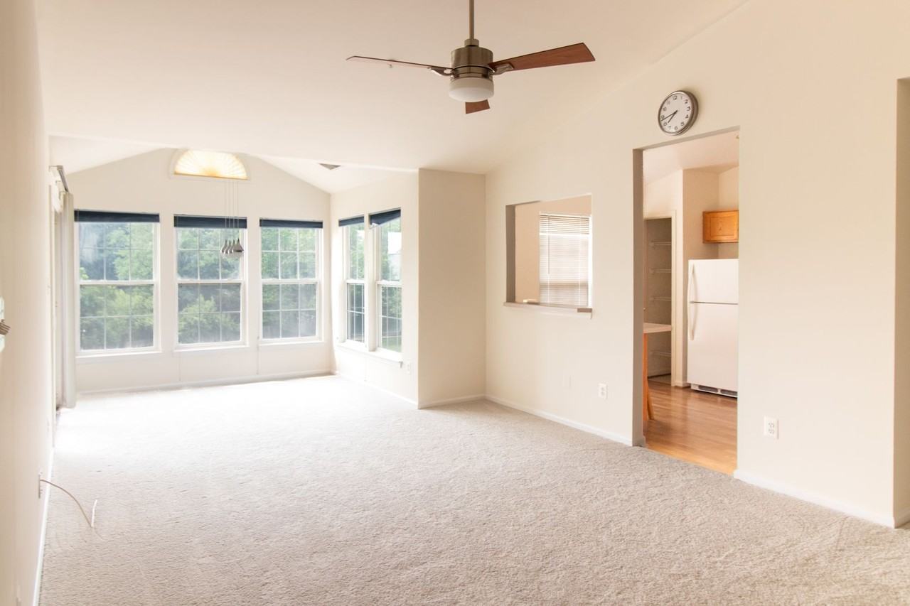 7505 Calderon Ct - Photo 4 of 31