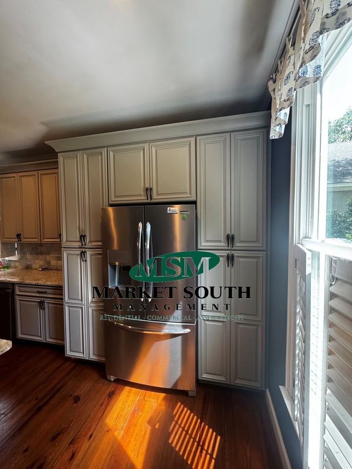 12 Ardsley Ct - Photo 2 of 26