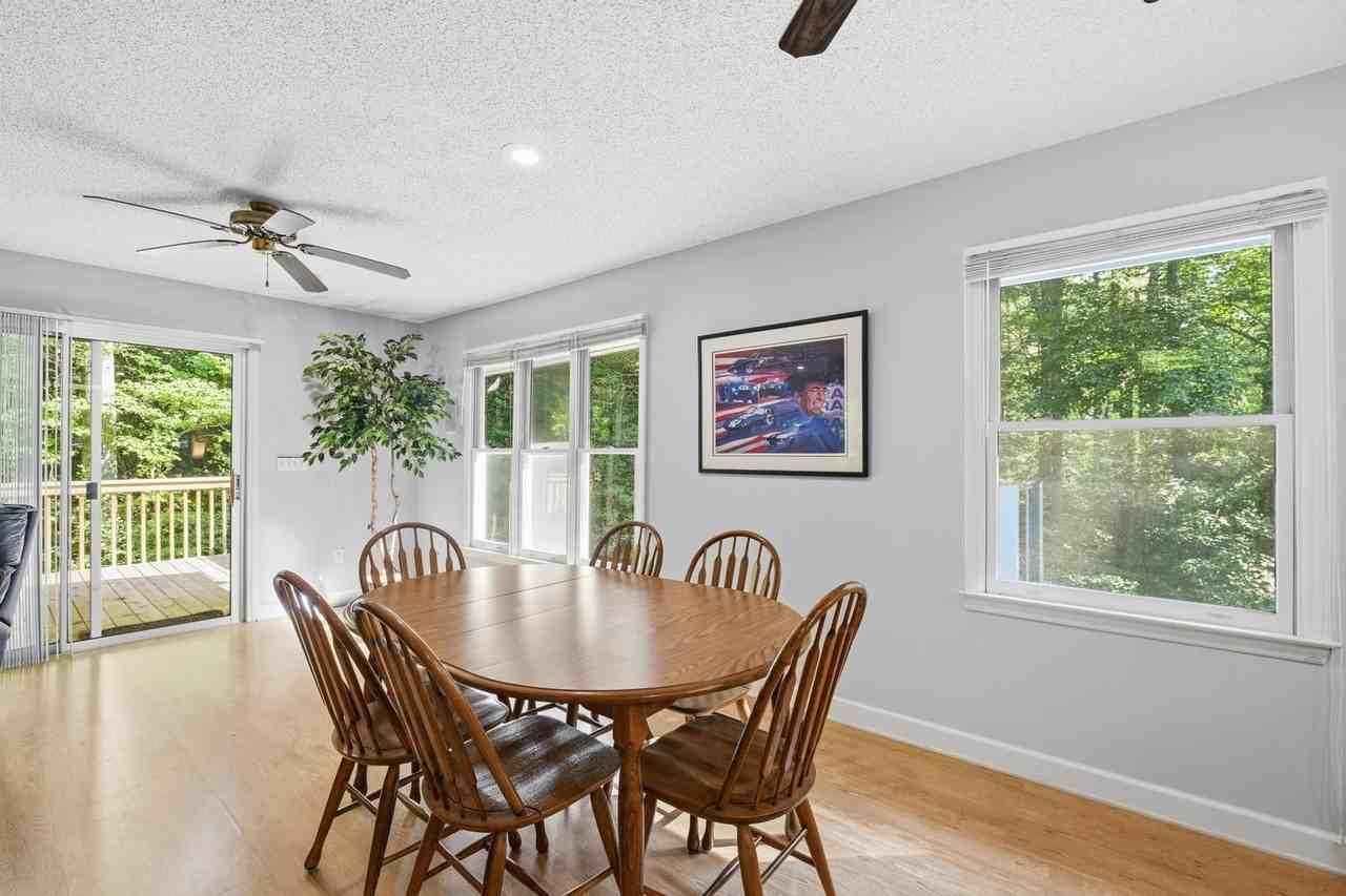 2726 Pheasant Run St - Photo 7 of 26