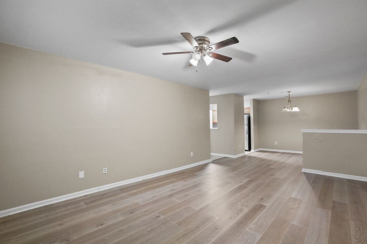 5104 Fairington Ridge Cir - Photo 2 of 21