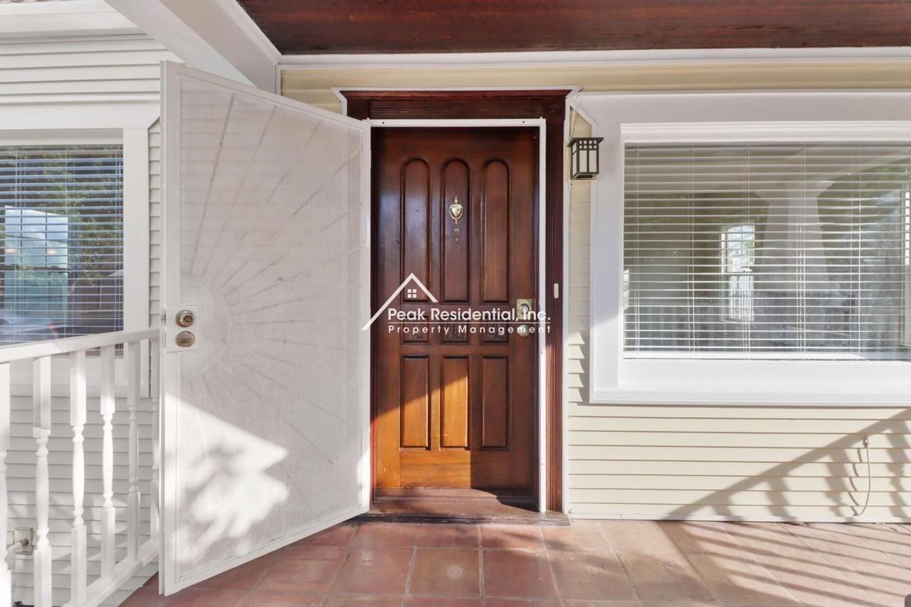 1812 El Monte Ave - Photo 3 of 28
