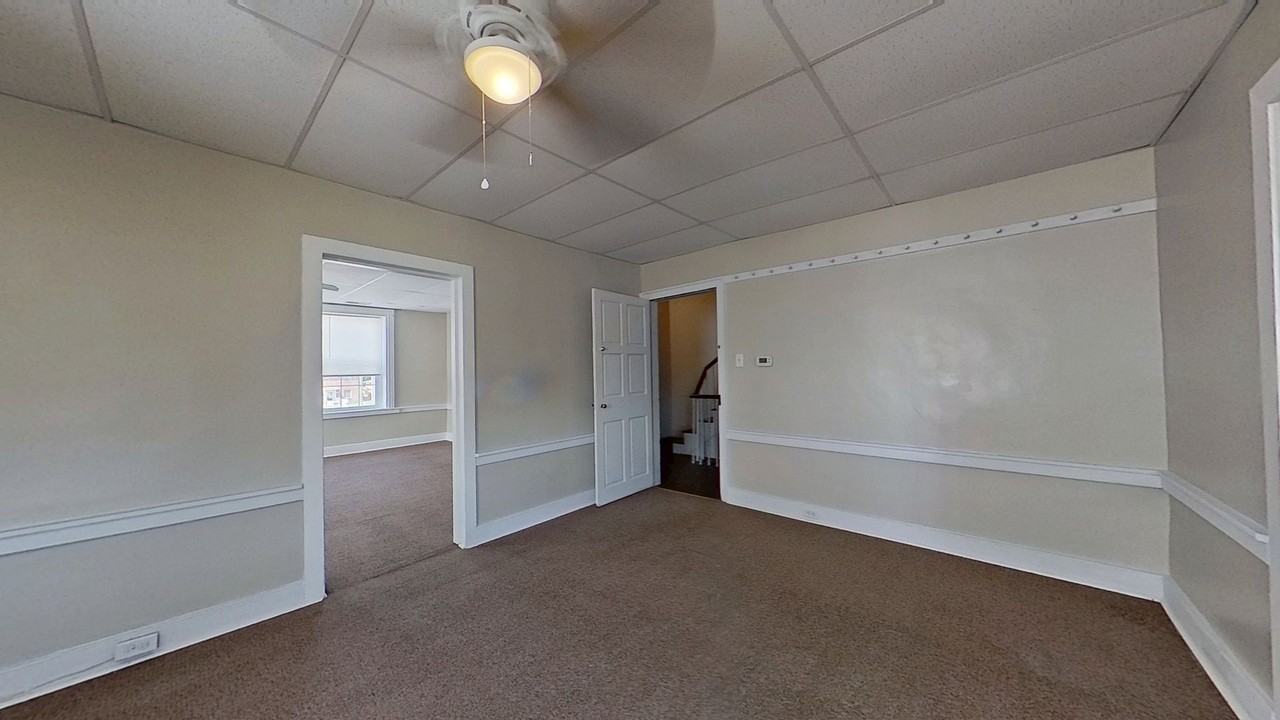 5407 Carlisle Pike - Photo 5 of 7