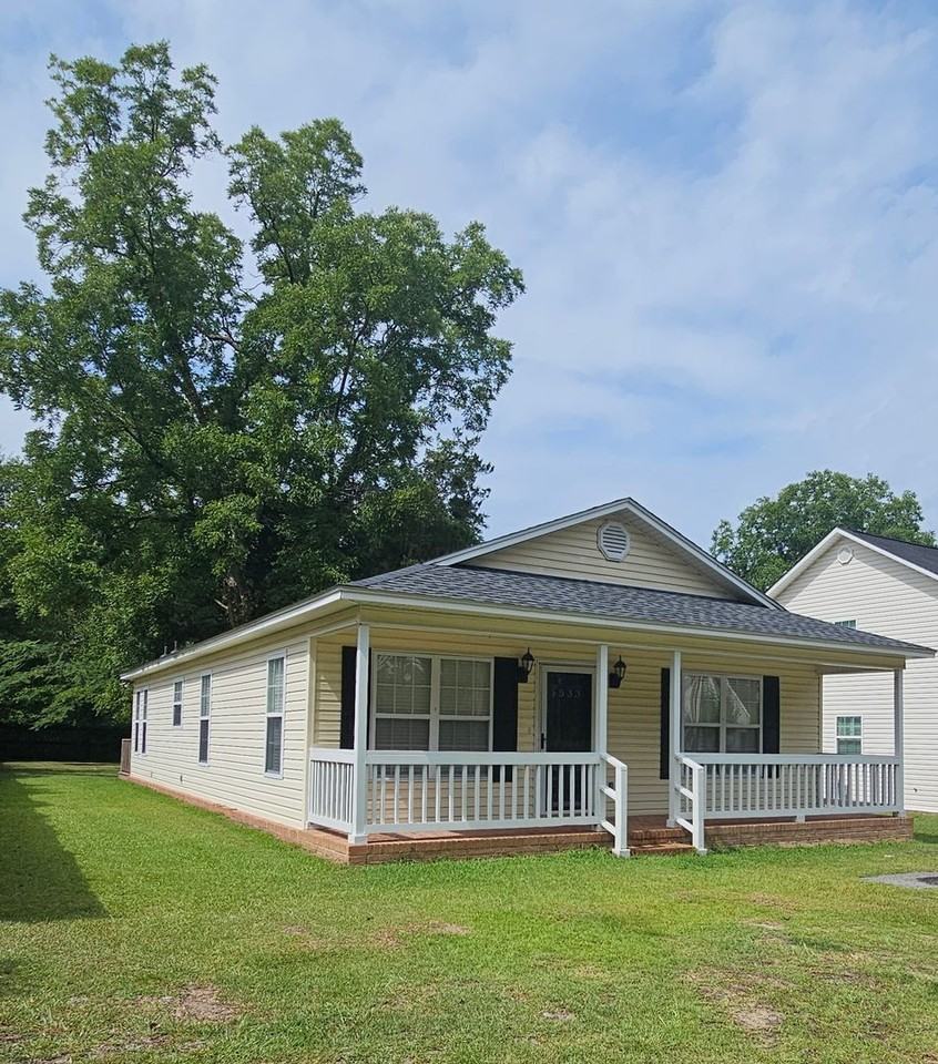 1533 Tinkertown Ave - Photo 2 of 33