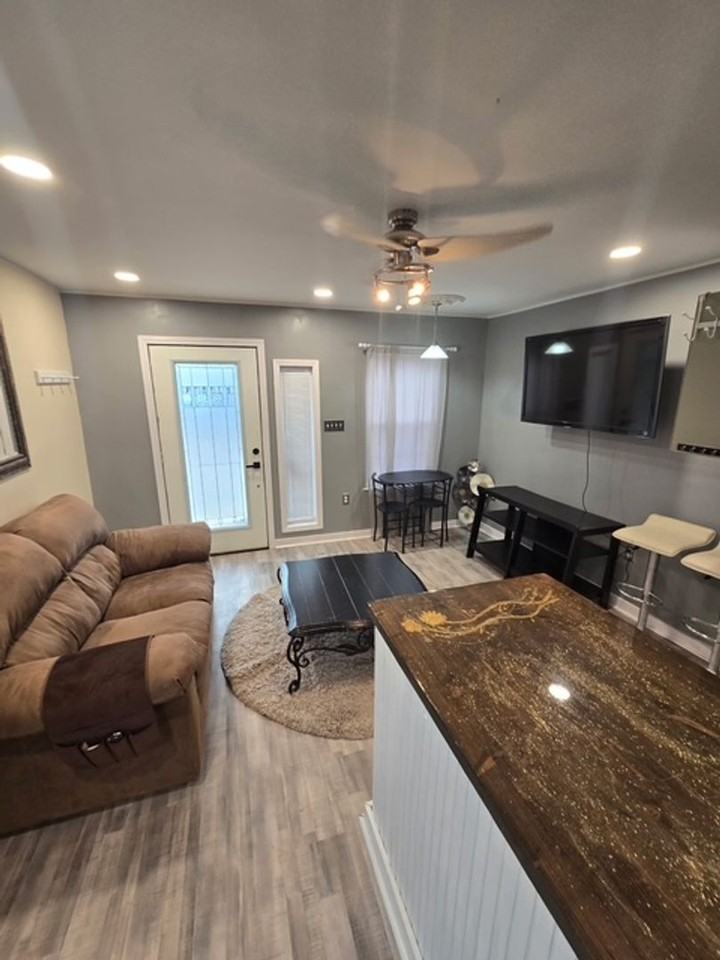 206 N 5th St - Photo 5 of 13