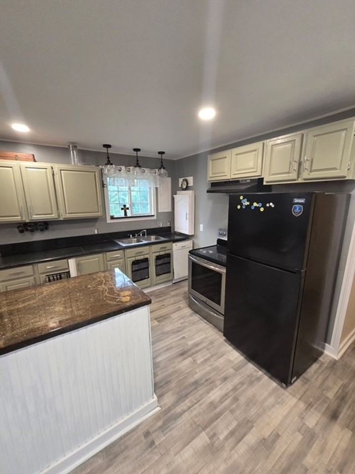206 N 5th St - Photo 6 of 13