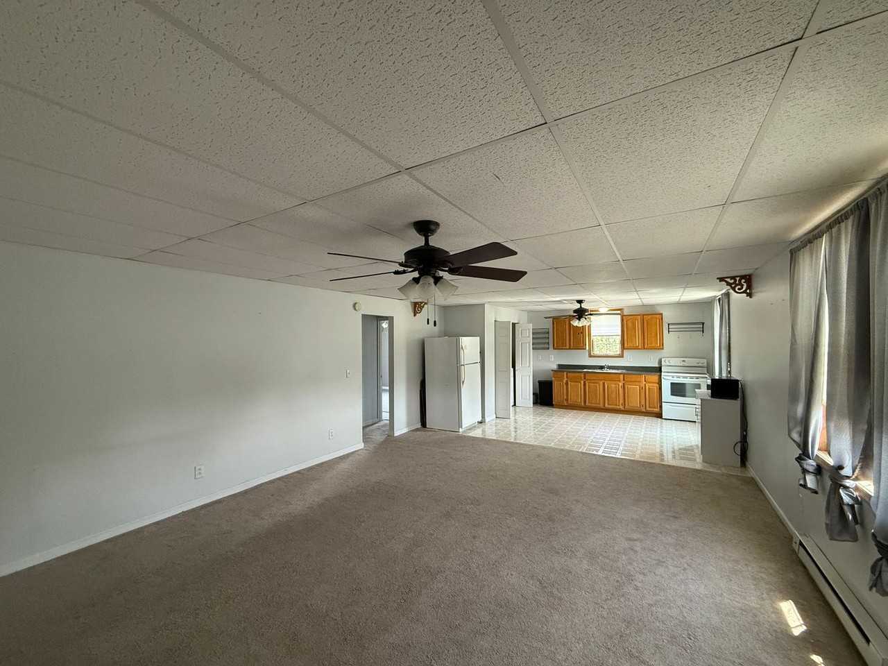 7714 Bay Front Rd - Photo 3 of 21