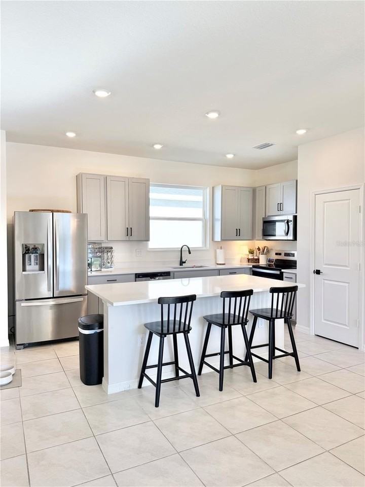 639 Alder Ln - Photo 6 of 26