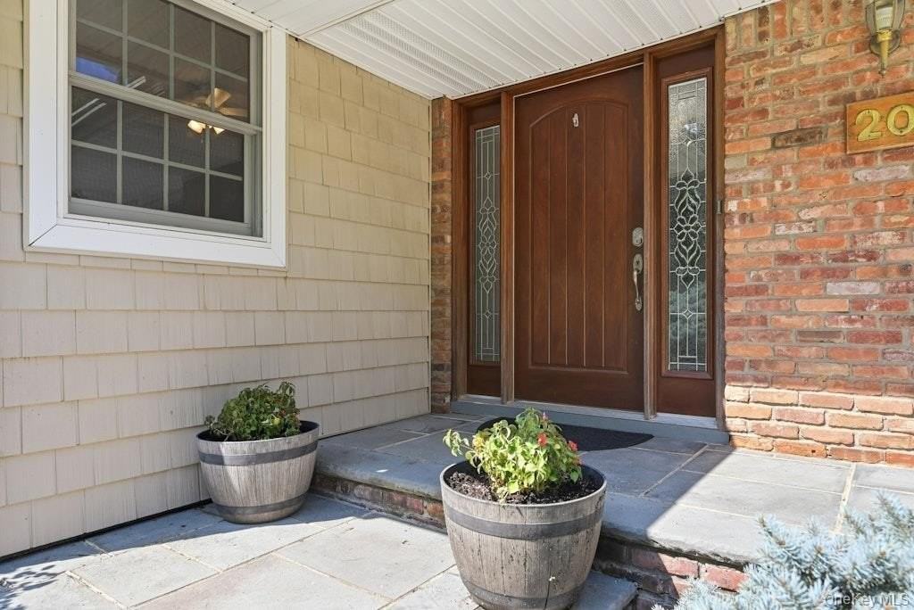20 Williamsburg Dr - Photo 4 of 40