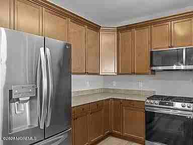 136 Mill Pond Way - Photo 5 of 18