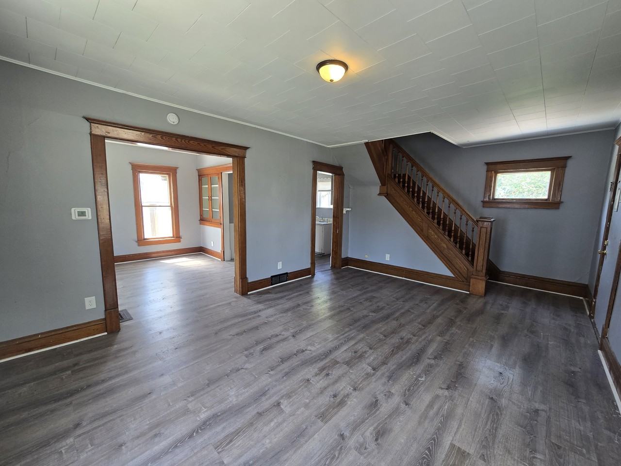 1311 W 2nd St #1 - Photo 4 of 28