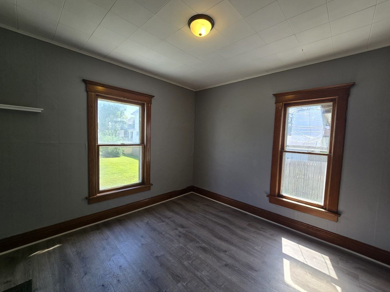 1311 W 2nd St #1 - Photo 5 of 28