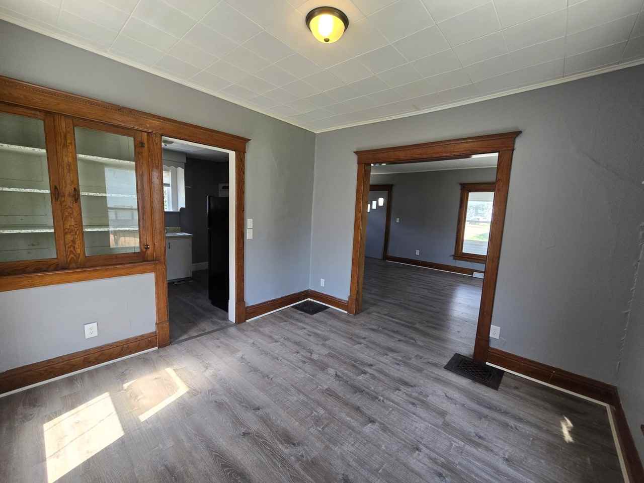 1311 W 2nd St #1 - Photo 7 of 28