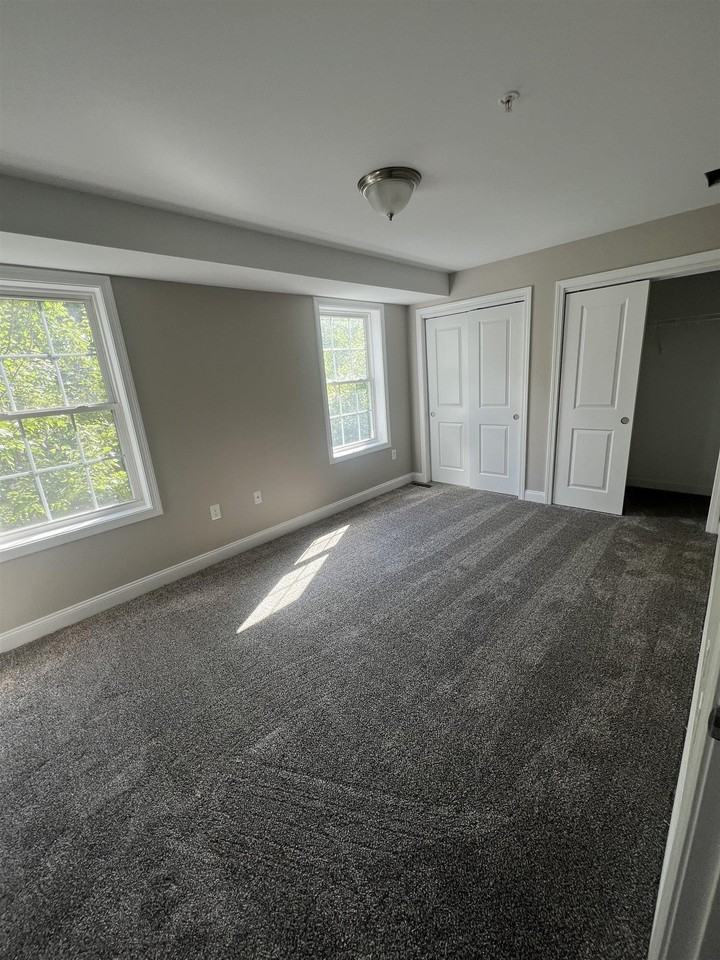 23 Clancy Dr - Photo 7 of 24
